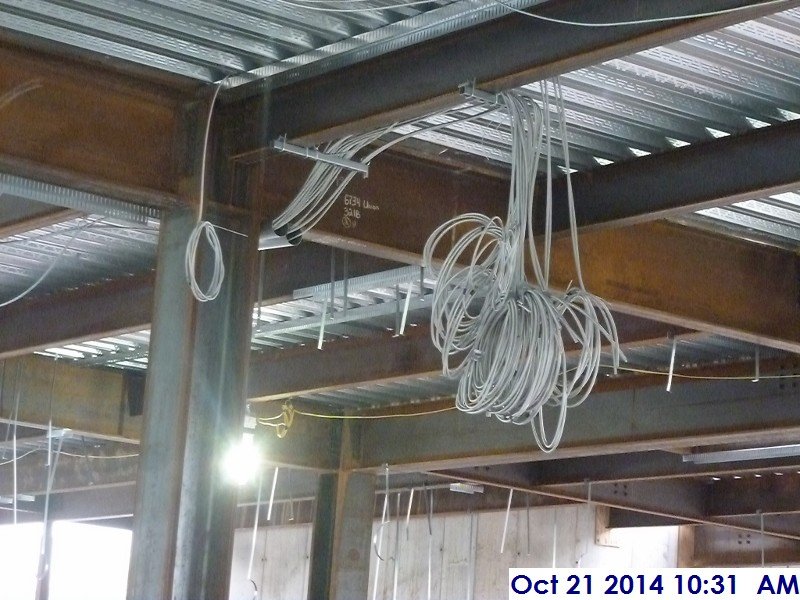 Installed split wire at the 1st floor Facing North-East (800x600)
